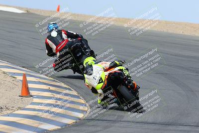 media/Mar-13-2022-SoCal Trackdays (Sun) [[112cf61d7e]]/Turn 10 Backside (105pm)/